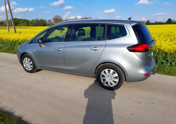Opel Zafira cena 29900 przebieg: 207000, rok produkcji 2012 z Lublin małe 232